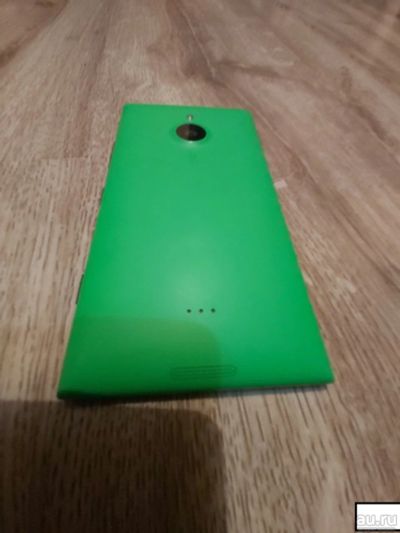 Лот: 14704851. Фото: 1. Смартфон Nokia Lumia 1520, эксклюзивного... Смартфоны