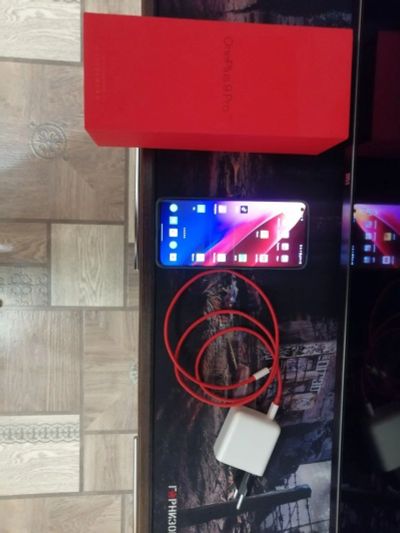 Лот: 18577854. Фото: 1. Oneplus 9pro. Смартфоны