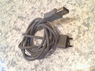 Лот: 1896122. Фото: 1. кабель sonyericsson dcu-65 серый. Дата-кабели, переходники