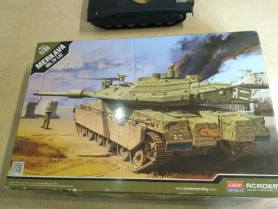 Лот: 15335539. Фото: 1. Merkava Mk.lV LIC Academy начат. Военная техника