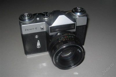 Лот: 2743107. Фото: 1. фотокамера зенит-е с обьективом... Плёночные зеркальные