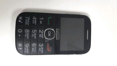 Лот: 10957627. Фото: 1. Сотовый Телефон Alcatel 2004C... Кнопочные мобильные телефоны