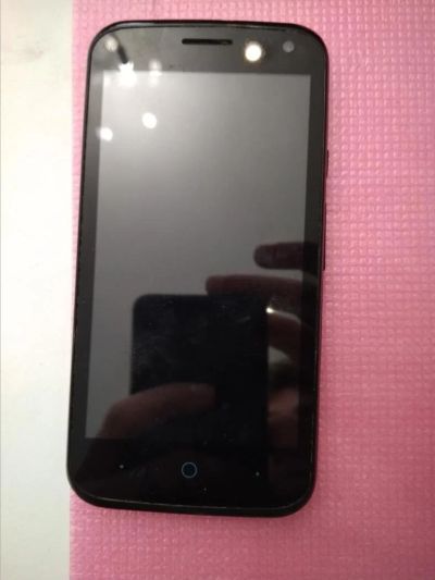Лот: 11397173. Фото: 1. Смартфон ZTE Blade Q Lux 3G (13713... Смартфоны