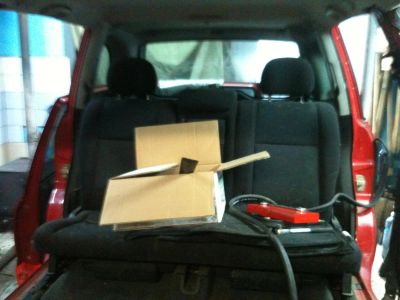 Лот: 3394632. Фото: 1. сиденья 2 ряд subaru traviq xm220. Другое (автозапчасти)