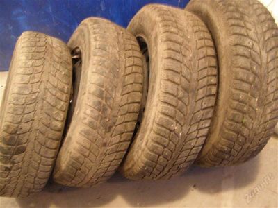 Лот: 2168425. Фото: 1. nokian hakkapelita 2 205/70 R15... Шины на дисках