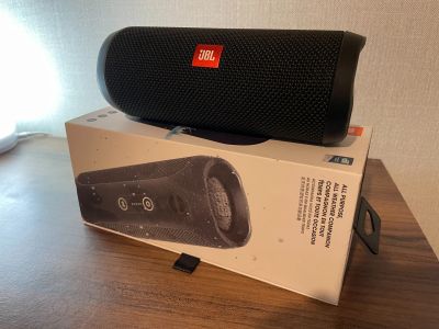 Лот: 16931463. Фото: 1. Портативная колонка JBL flip 4. Портативные, беспроводные колонки