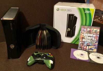 Лот: 11870629. Фото: 1. Xbox 360 250Gb (прошитая, LT 3... Игровые приставки, консоли