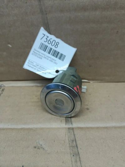 Лот: 21405053. Фото: 1. личинка замка задней двери Mazda... Кузов