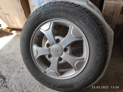 Лот: 19081618. Фото: 1. Диски с резиной от Нивы, Pirelli... Шины на дисках