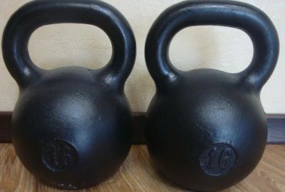 Лот: 4239695. Фото: 1. Гири (новые) 2 шт - по 16 кг... Гири