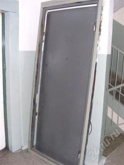 Лот: 374067. Фото: 1. Дверь стальная. Фурнитура, комплектующие