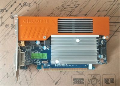 Лот: 18410684. Фото: 1. Видеокарта Gigabyte Radeon HD... Видеокарты