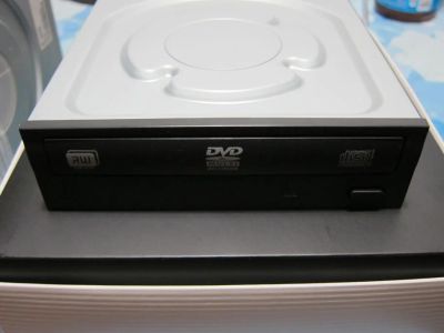 Лот: 5127684. Фото: 1. DVD-CD привод iHAS122-18B прошитый... Приводы CD, DVD, BR, FDD