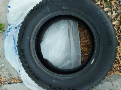 Лот: 21089250. Фото: 1. Шина 225/65 R17 Bridgestone Blizzak... Шины