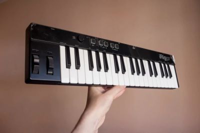 Лот: 9893281. Фото: 1. IK Multimedia IRig Keys 37. MIDI-оборудование