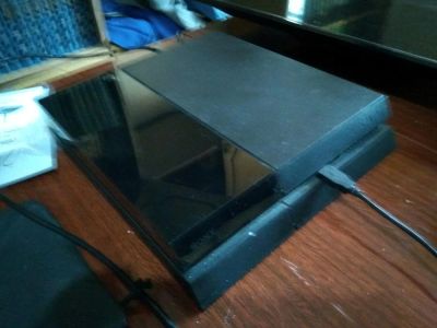 Лот: 10447421. Фото: 1. Playstation 4 обычная. Игровые приставки, консоли
