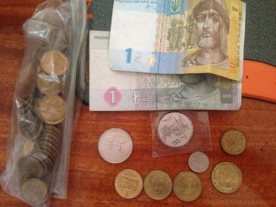Лот: 4578365. Фото: 1. Монеты купюры украина сочи юбилейные... Остальная сувенирная продукция