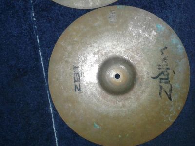 Лот: 4785711. Фото: 1. Zildjian 14` ZBT HI-HAT. Ударные
