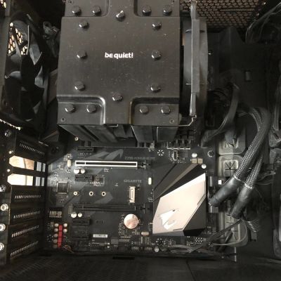 Лот: 24881835. Фото: 1. Процессор i9 9900k Материнка z390. Процессоры