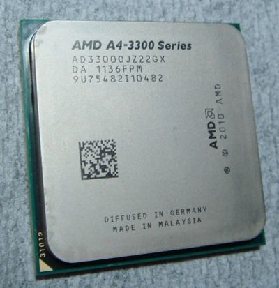 Лот: 14582206. Фото: 1. Процессор FM1 A4-3300 CPU полностью... Процессоры