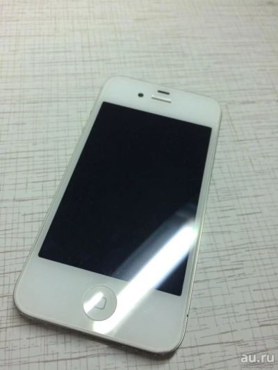 Лот: 9023722. Фото: 1. iPhone 4s, white, 8 гб. Смартфоны