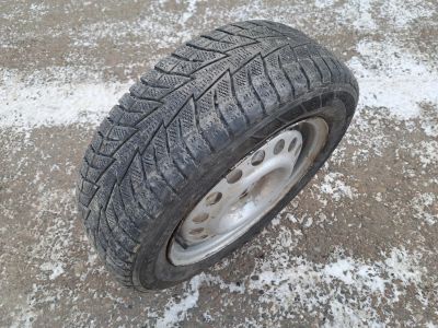 Лот: 24947950. Фото: 1. 175/65/14 Hankook Winter i"Cept... Шины