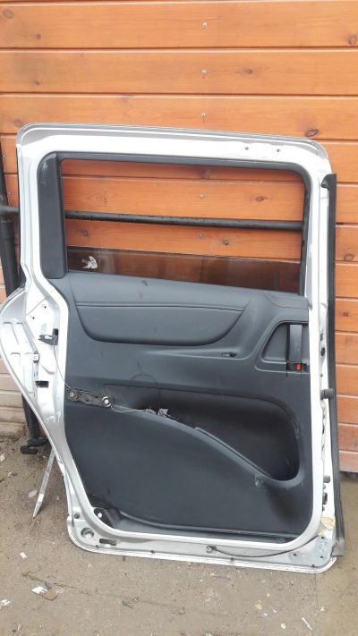 Лот: 16250020. Фото: 1. Дверь боковая Toyota Sienta NCP170. Кузов