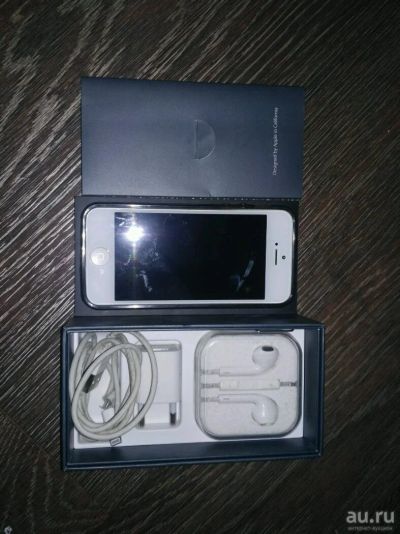 Лот: 10209303. Фото: 1. Смартфон iPhone 5 16gb White Рст. Смартфоны