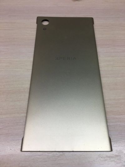 Лот: 15459288. Фото: 1. Задняя крышка Sony xa1 g3112золото... Корпуса, клавиатуры, кнопки