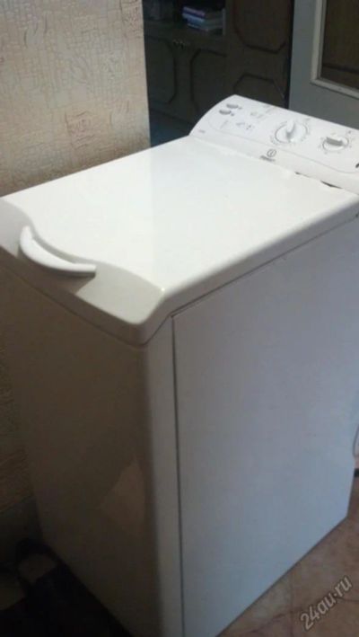 Лот: 5898400. Фото: 1. Cтиральная машинка автомат Indesit... Стиральные машины