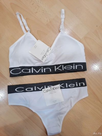 Лот: 17819021. Фото: 1. Calvin Klein комплект. Цвет белый... Нижнее бельё