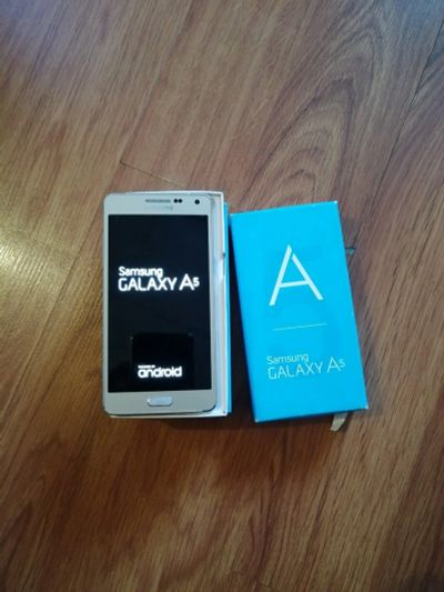 Лот: 12706285. Фото: 1. Смартфон Samsung Galaxy A5 SM-A500F. Смартфоны