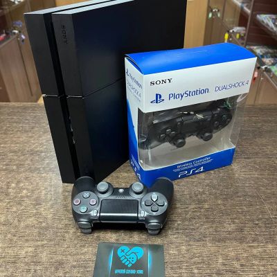 Лот: 21730816. Фото: 1. 2 геймпада + Sony Playstation... Игровые приставки, консоли