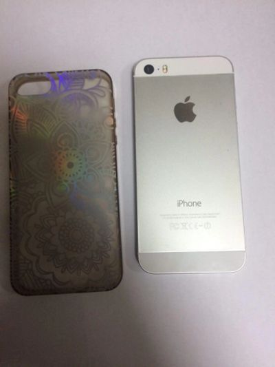 Лот: 12261497. Фото: 1. Смартфон Apple iPhone 5S 16GB... Смартфоны