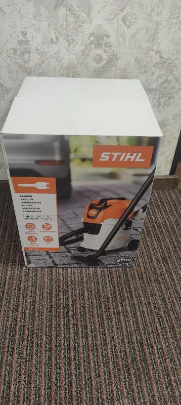 Лот: 24844325. Фото: 1. Пылесос строительный Stihl SE-33. Пылесосы, паровые швабры
