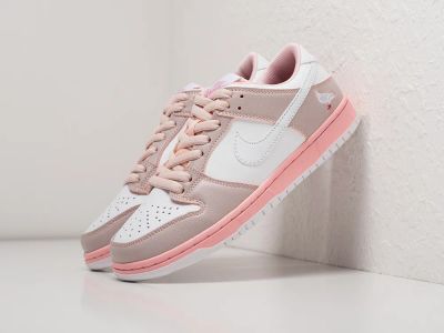 Лот: 19999957. Фото: 1. Кроссовки Nike SB Dunk Low. Кеды, кроссовки, слипоны