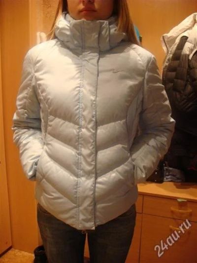 Лот: 1364433. Фото: 1. куртка-пуховик nike р-р 40 цвет... Верхняя одежда