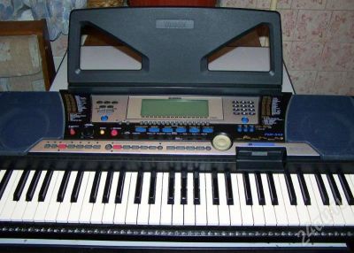 Лот: 76378. Фото: 1. Синтезатор пишущий. Yamaha PSR-540. Клавишные
