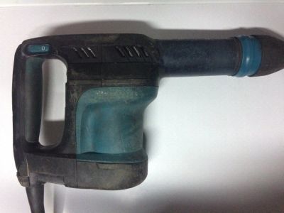 Лот: 10726375. Фото: 1. Отбойный молоток Makita HM0870C... Электроинструмент