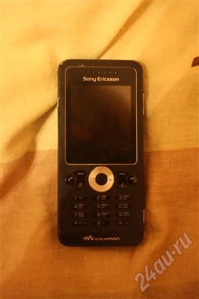 Лот: 728260. Фото: 1. Sony Ericsson w302. Кнопочные мобильные телефоны