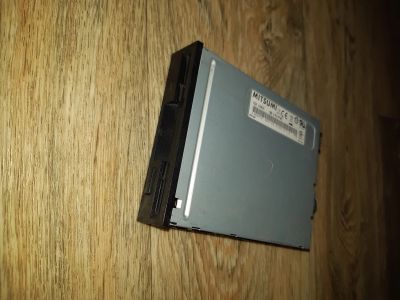 Лот: 18243499. Фото: 1. Привод FDD. Приводы CD, DVD, BR, FDD
