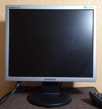 Лот: 15471641. Фото: 1. Монитор Samsung SyncMaster 743N... ЖК-мониторы