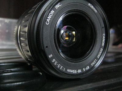 Лот: 4006085. Фото: 1. Объектив Canon 18-55. Что сломалось... Объективы
