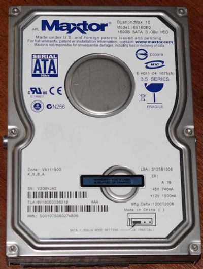 Лот: 3763348. Фото: 1. Maxtor DiamondMax 10 6V160E0 160GB... Жёсткие диски (HDD)