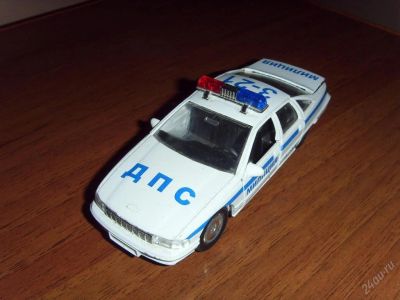 Лот: 52650. Фото: 1. Модель 1:43 Chevrolet Caprice... Автомоделизм