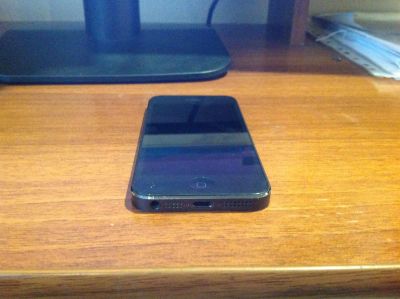 Лот: 3737452. Фото: 1. Apple IPhone 5 полный комплект. Смартфоны