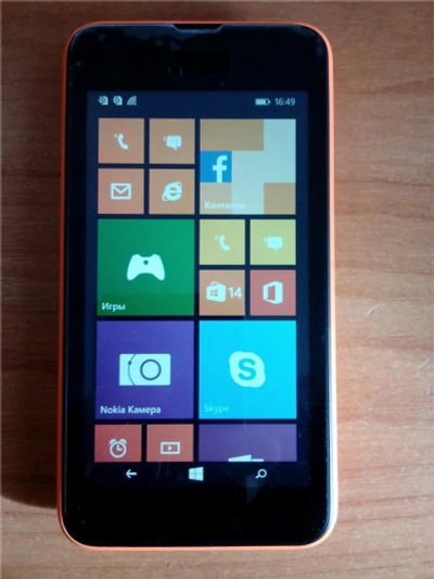 Лот: 10109511. Фото: 1. Смартфон Nokia 530 Dual. Оранжевый... Смартфоны