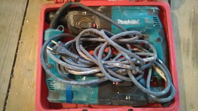 Лот: 8036215. Фото: 1. Перфоратор makita 2 штуки за трёшку... Электроинструмент