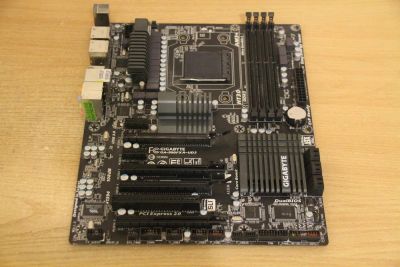 Лот: 4089240. Фото: 1. Материнская плата AM3+ Gigabyte... Материнские платы