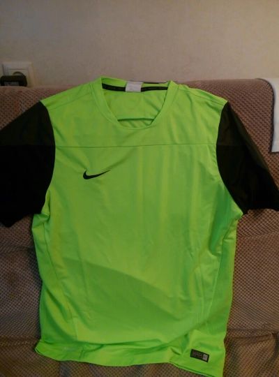 Лот: 8317147. Фото: 1. Футболка Nike. Футболки, поло